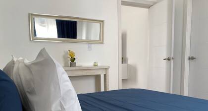 Roomy, 4 minutes to beach and restaurants, or you can also walk