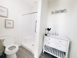 Towels, toilet paper