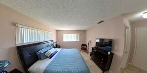 2 bedrooms, WiFi - LAKEREST Furnished (Sunrise)