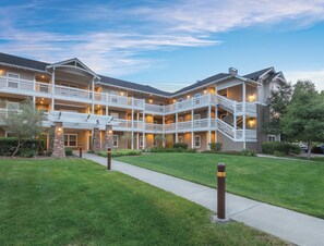 Exterior - Gorgeous Resort in California Wine Country, Windsor! (Windsor)