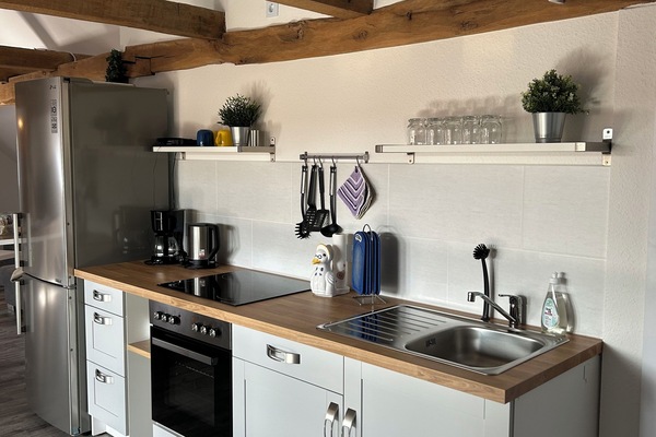 Stovetop, coffee/tea maker, toaster, highchair