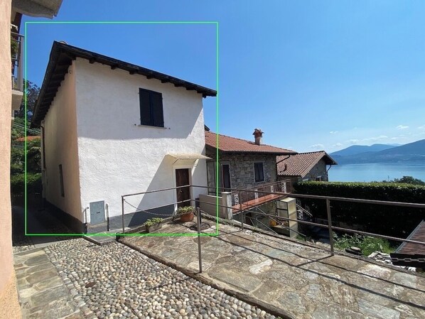 Front of property - Villa - Splendida vista lago Maggiore (Oggebbio)