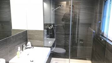 Apartamento standard | Banheiro