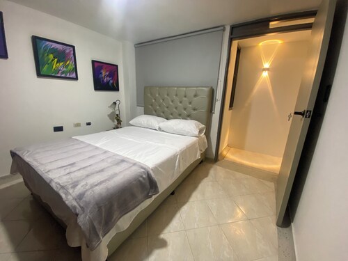Apartamento Central POR Días Pitalito