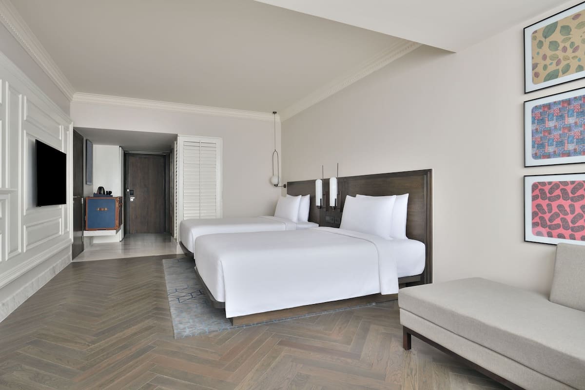 1 habitación, ropa de cama de alta calidad, cubrecamas y minibar