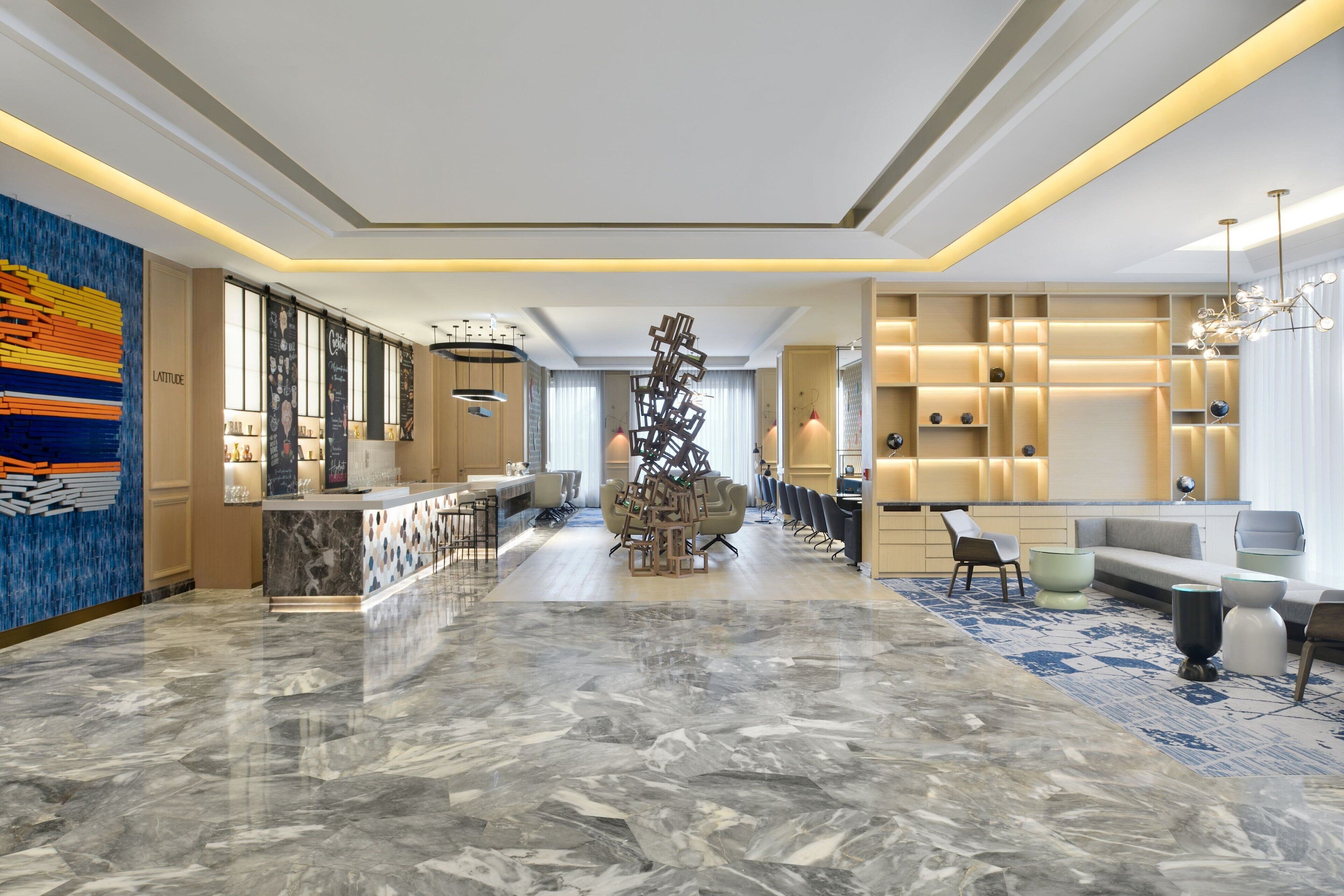 2 restaurants, breakfast, lunch served; local and international cuisine 