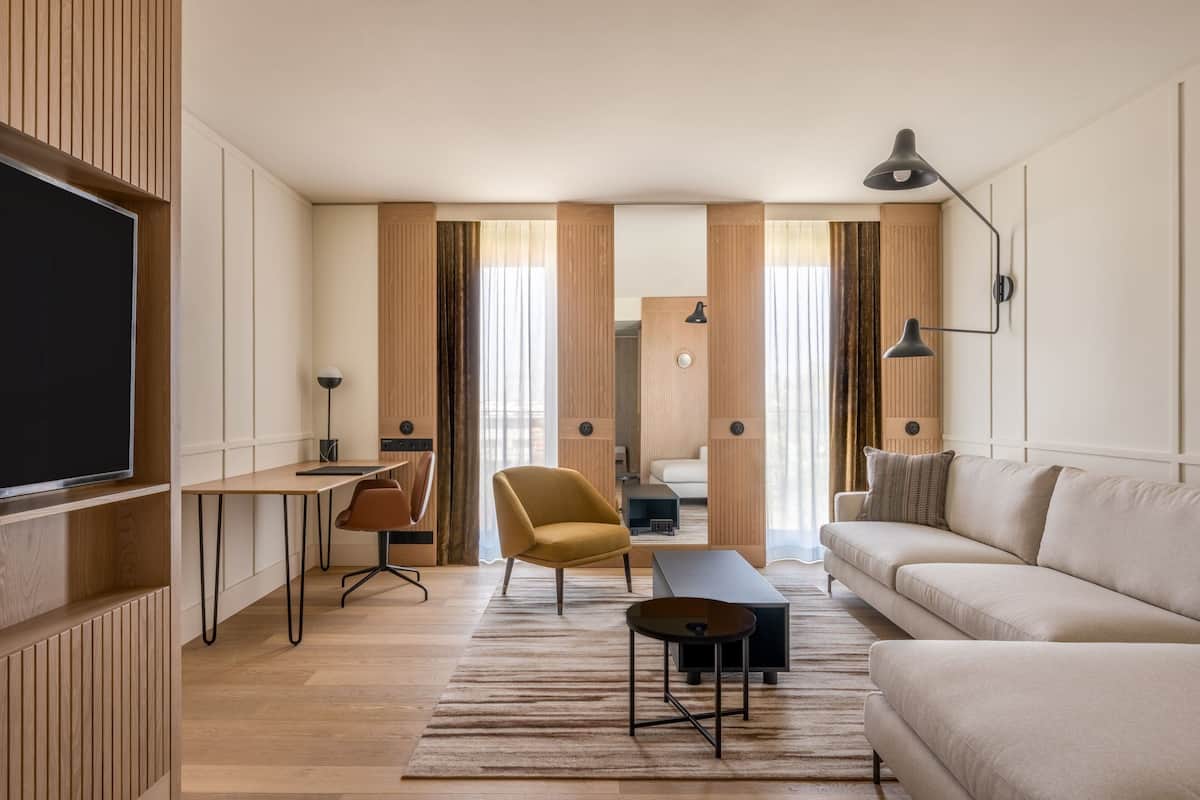 Premium-Suite, 1 King-Bett