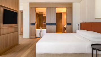 Premium bedding, minibar, in-room safe, desk