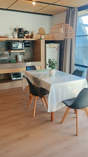 Executive Studio Suite | 1 bedroom, premium bedding, down comforters, Select Comfort beds