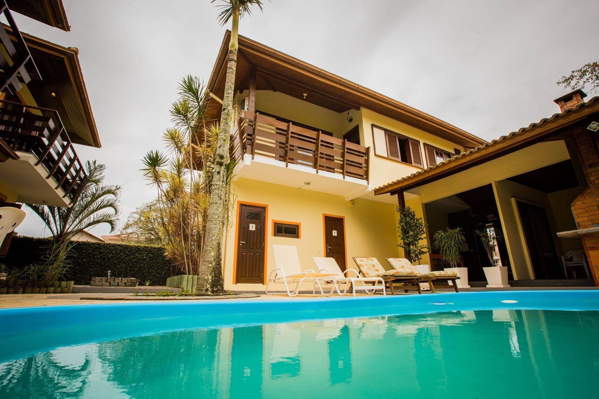 S1 - Suíte Conceição - Bollte Praia Boutique Pousada - Campeche | Pool