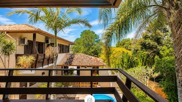 Vista al jardín