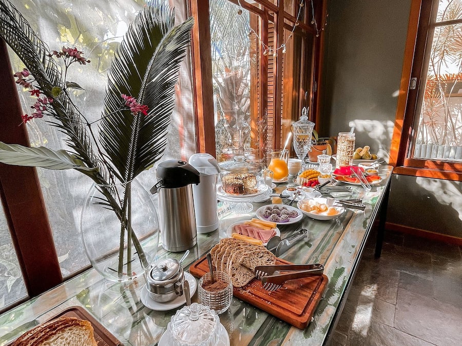 Free daily buffet breakfast