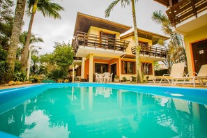 S1 - Suíte Conceição - Bollte Praia Boutique Pousada - Campeche | Basseng | Utendørsbasseng og solsenger