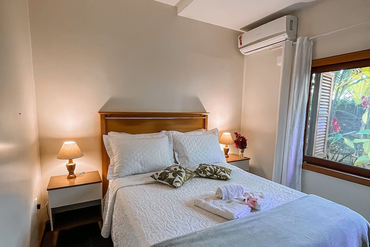 Suite Eksklusif, akses ke kolam renang | 1 kamar tidur, seprai katun Mesir, seprai premium, dan minibar