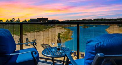 Lakehouse on Beach Lake, Wi Hot Tub and Screened in Porch near Castle Rock Lake
