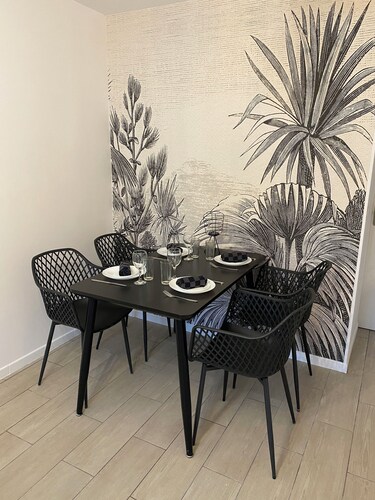 Le Jungle, Appartement Proche Commerces