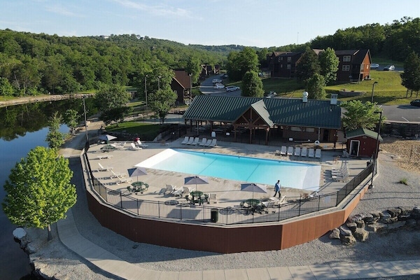 Piscina a l'aire lliure