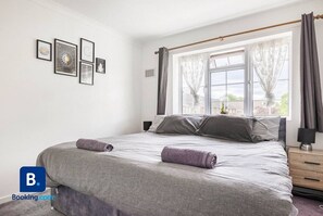 1 Schlafzimmer, Bügeleisen/Bügelbrett, Reisekinderbett, kostenloses WLAN