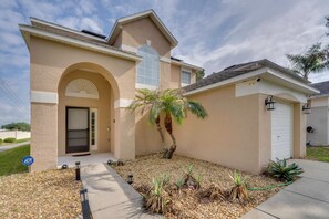 Exterior - Lanai w/ Private Pool! Golf Getaway in Haines City (Haines City)