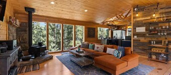 Enjoy the Now in an Alpine Oasis