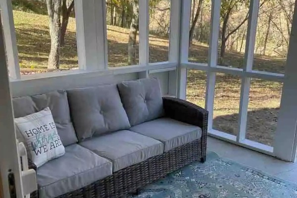 Smart-TV, bordtennis og bøker