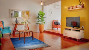 Deluxe Apartment | Living area - SUITES MAYAHUEL  (Oaxaca)