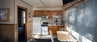Shadey acres Cabin 8