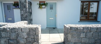 Hotel Doolin Houses