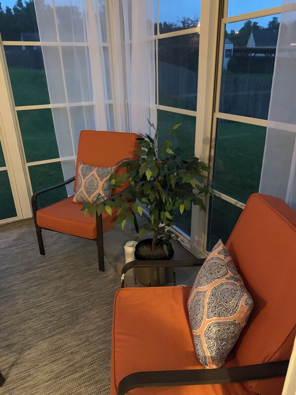 Interior - Spacious 4-Bedroom home in Greensboro. Convenient Location! (Greensboro)