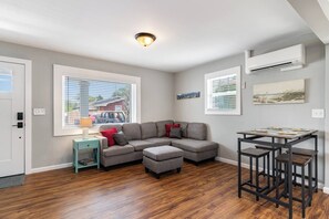 Smart TV, books, offices