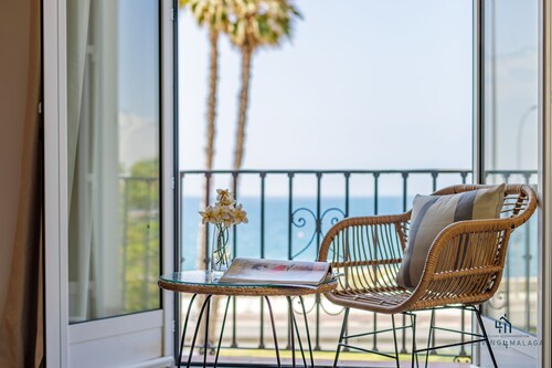Seafront Duplex Living4malaga