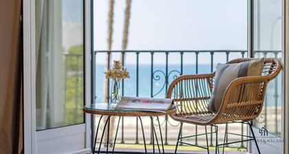 Seafront Duplex Living4malaga