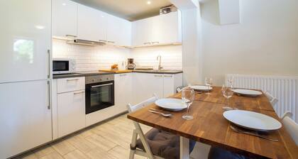 Apartment la Moille, 2 bed apartment close to Morzine