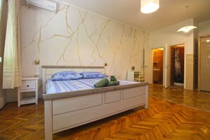 4 bedrooms, internet - Apartment 826/75905 (Istria - Pula), 75m from the beach (Pula)