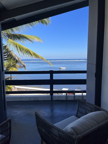 La Case Chouchou, Pied Dans L'eau