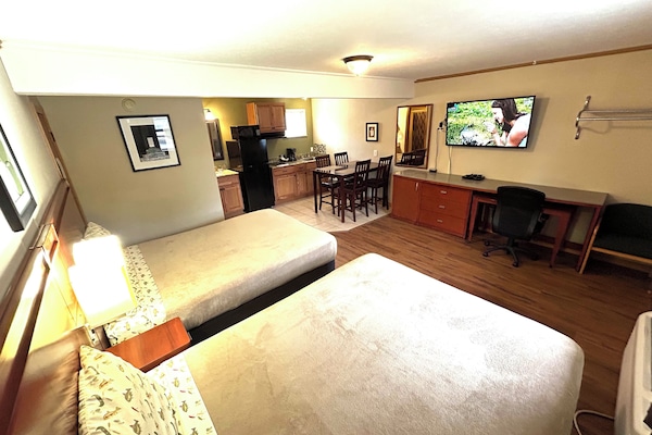 Nệm có lớp đệm bông, màn/rèm cản sáng