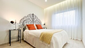 3 bedrooms, iron/ironing board, free WiFi, bed sheets - Loulé Sunny Retreat 1 by LovelyStay (Loule)