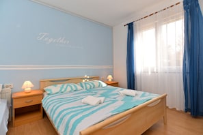 1 quarto, acesso à internet