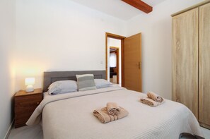 2 室のベッドルーム、インターネット