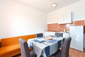 Dining - Apartment 2250/69843 (Istria - Fažana), 300m from the beach (Fažana)