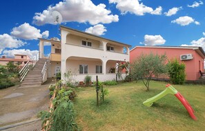 Children’s area - Apartment 2253/72605 (Istria - Galižana), 5000m from the beach (Galižana)