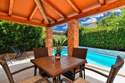 Villa 2274/75670 (Istria - Liznjan), 800m from the beach