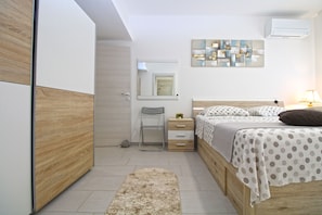 2 bedrooms, Internet