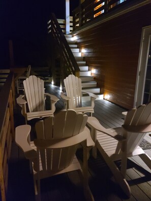 Terrace/patio - Red Beard's Retreat Suite 1 - Cozy, Private getaway 2 BR 1 Bath (Ocracoke)