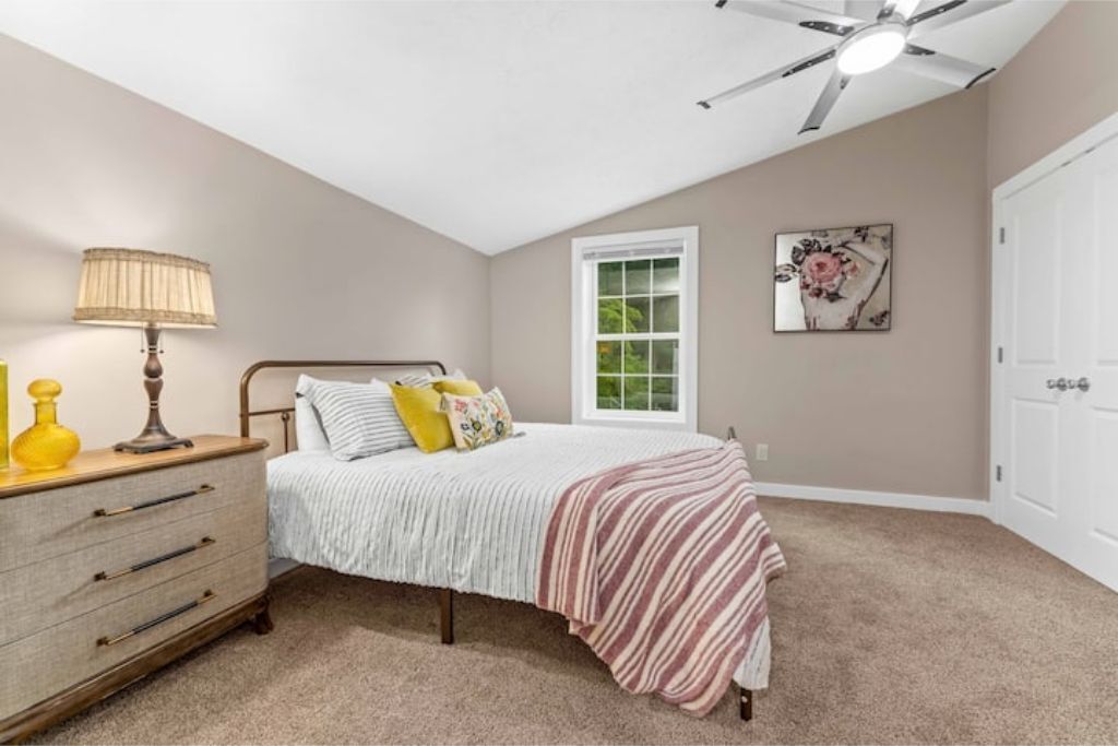 3 makuuhuonetta, Wi-Fi, vuodevaatteet