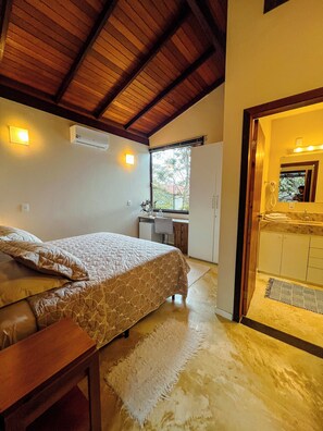 Dihias secara berasingan, dilengkapkan perabot secara berasingan