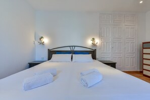 3 quartos, Wi-Fi de cortesia, roupa de cama