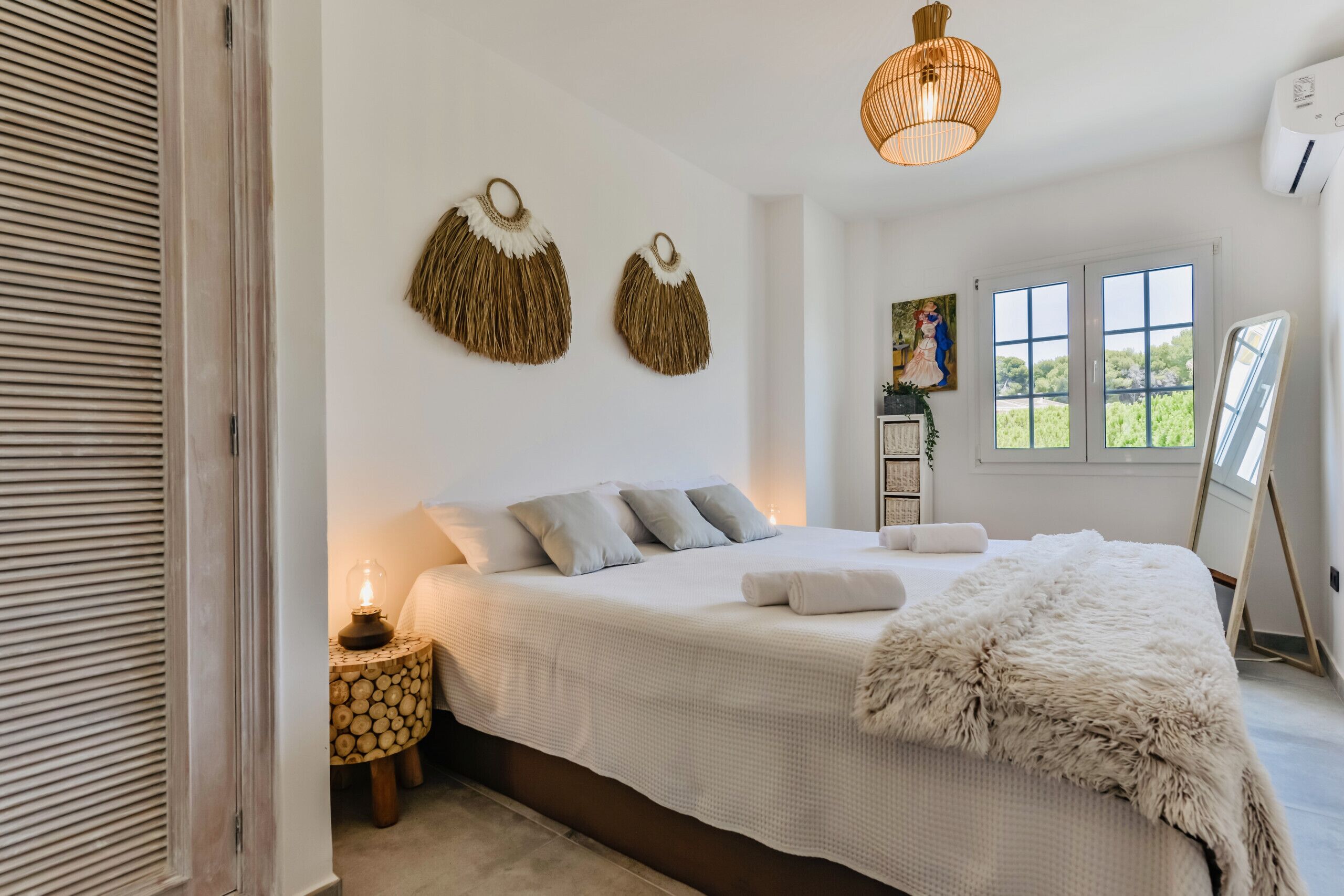 3 bedrooms, free WiFi, bed sheets