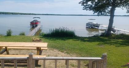 2 bedroom house on Manistique Lake