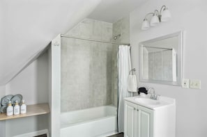 Bathtub